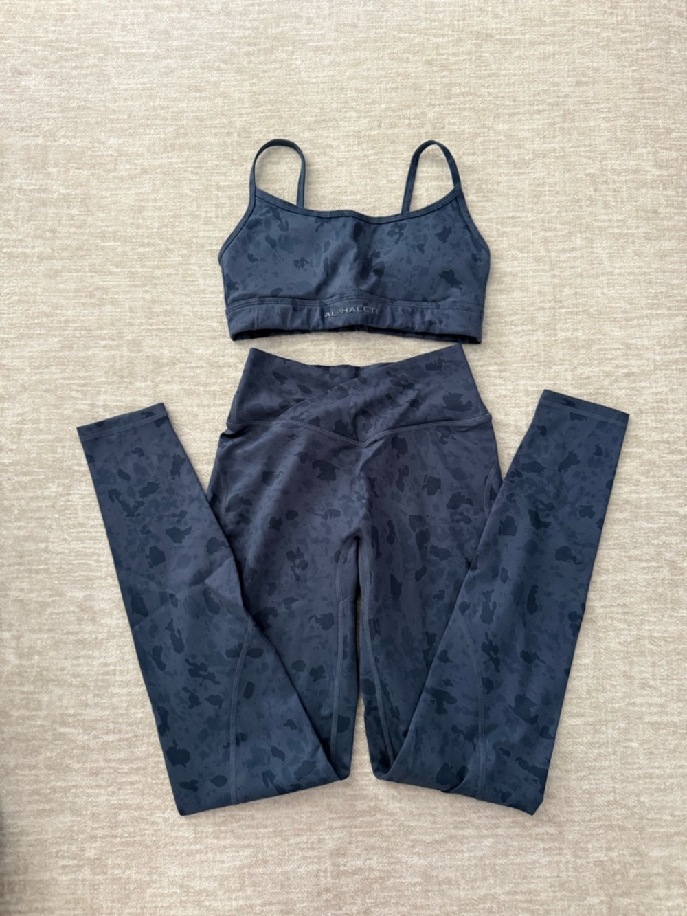 Alphalete Surface Limitless Bra and Power Legging Set — Pebble Whale Blue